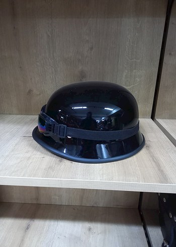 Parlak Siyah Yarìm Kask ve Renkli Gözlük Hediyeli - Görsel 3