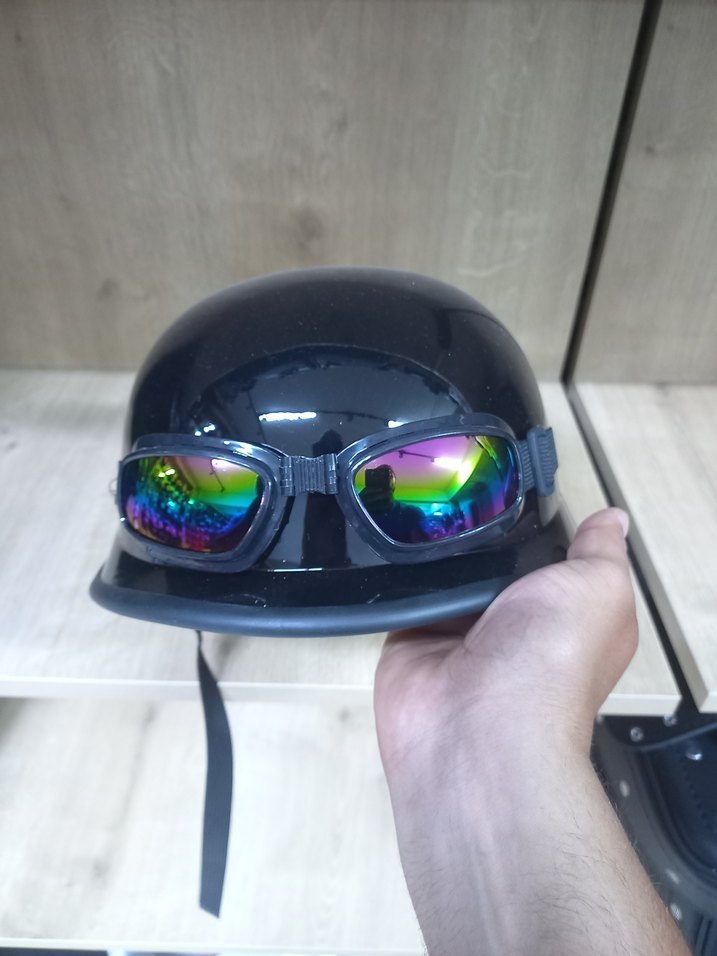 Parlak Siyah Yarìm Kask ve Renkli Gözlük Hediyeli - Görsel 5