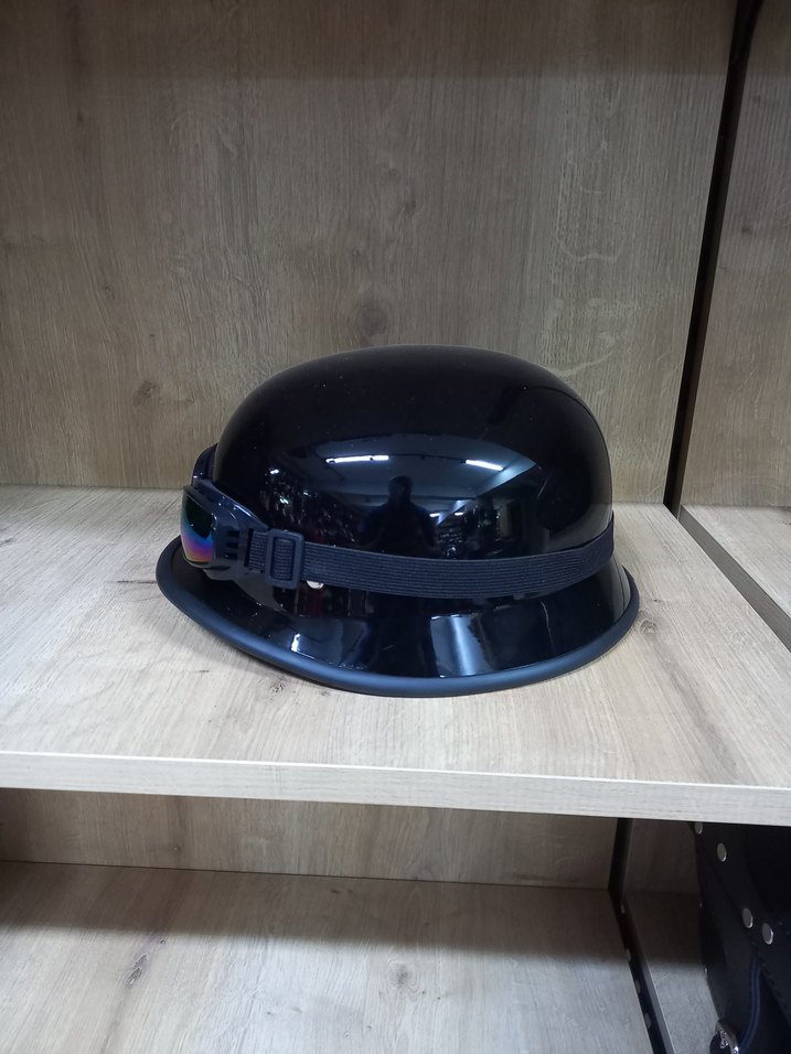 Parlak Siyah Yarìm Kask ve Renkli Gözlük Hediyeli - Görsel 3