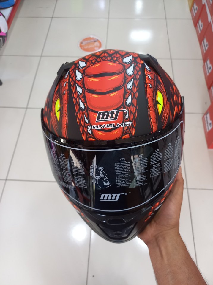 Kırmızı Yılan Desenli Motosiklet Kaskı - Görsel 4