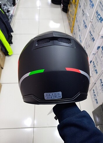 YARIM KASK SIFIR ETİKETLİ - Görsel 4