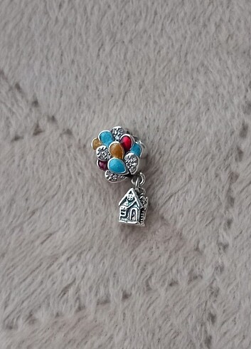 Pandora Pandora Yukarı Bak Charm