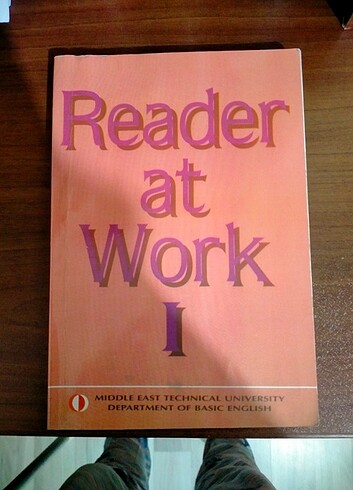 Reader at Work 1 