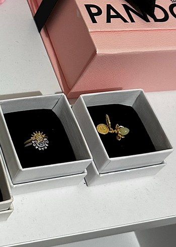 14 Ayar Altın Kaplama Fosforlu Ateşböceği Charm - Görsel 3