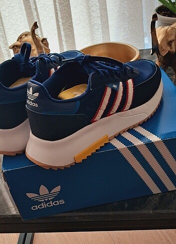 ORİJİNAL FATURALI ADIDAS AYAKKABİ