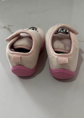 Kız Çocuk Pembe Minnie Nakışlı Ev Terliği - Görsel 2