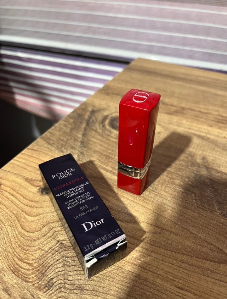 Dior Koyu Bordo Ruj CD İşaretli - Görsel 3