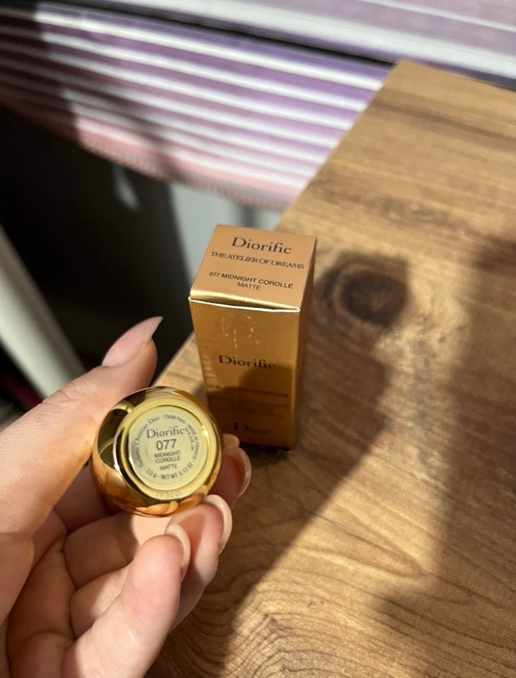 Bordo Renk Diorific Ruj - Görsel 2