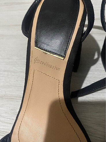 39 Beden siyah Renk Stradivarius Topuklu Ayakkabı