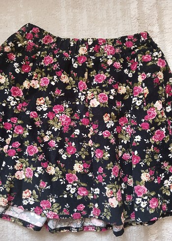 Çiçek Desenli Mini Etek - Görsel 4