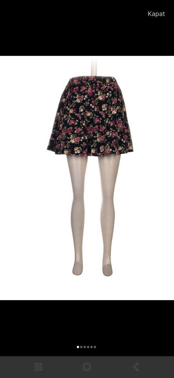 Çiçek Desenli Mini Etek - Görsel 5