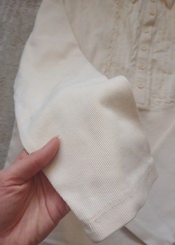 Düğmeli Beyaz Keten Uzun Kollu Kadın Gömlek - Görsel 3