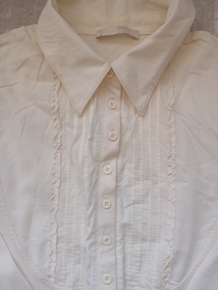 Düğmeli Beyaz Keten Uzun Kollu Kadın Gömlek - Görsel 2