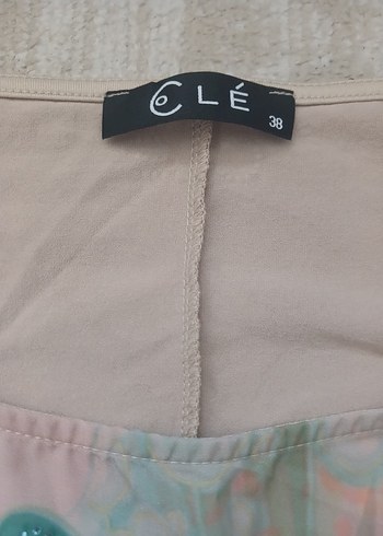 Bej Renkli Çiçek Desenli Kadın Bluz - Görsel 3