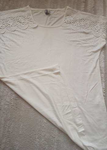 Dantel Detaylı Beyaz Kadın Tişört - Görsel 4