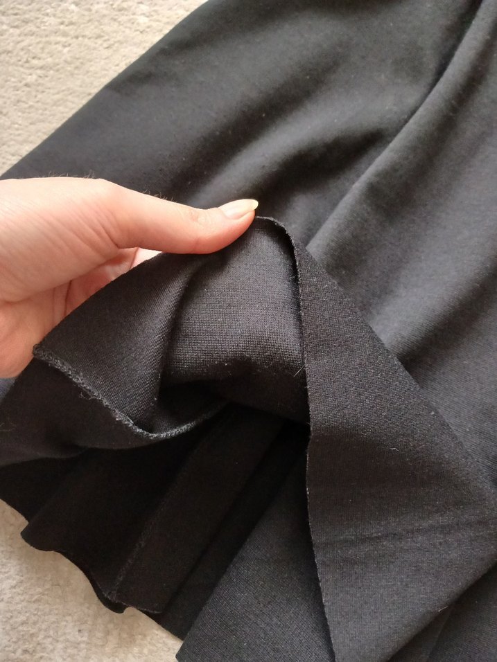 Siyah Pilili  Etek - Görsel 4