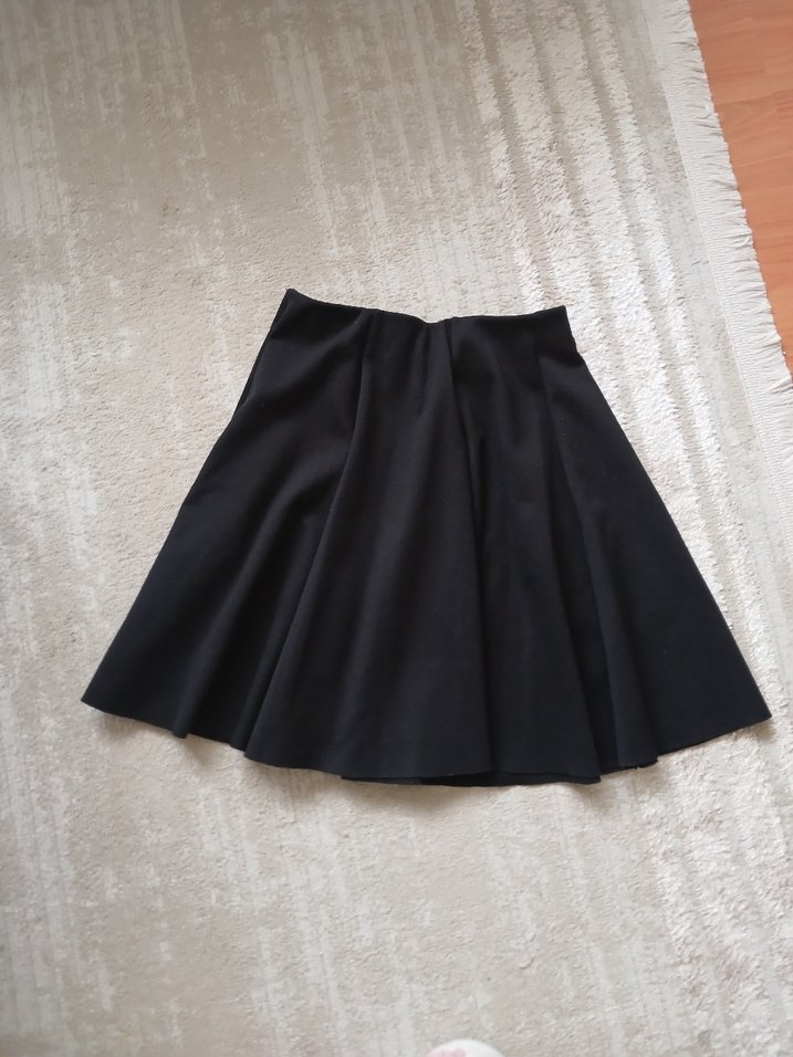 Siyah Pilili  Etek - Görsel 2