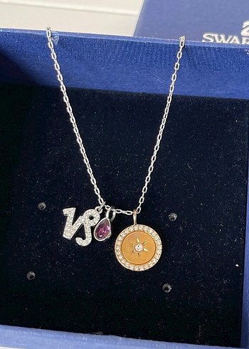 Beden Swarovski Kolye
