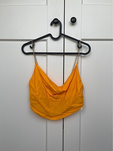 BERSHKA CROP ÜST