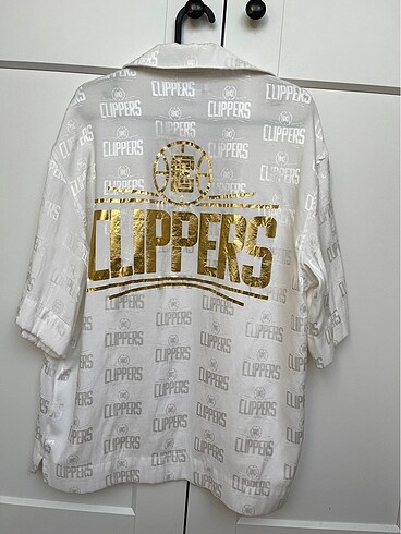 BERSHKA GÖMLEK NBA