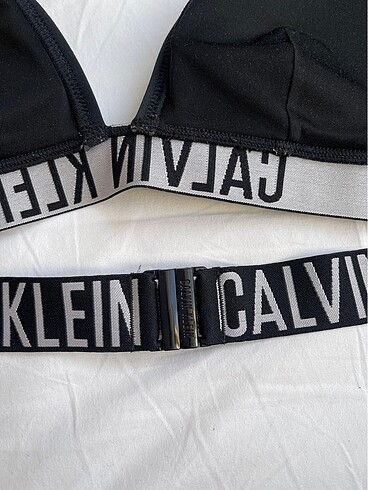 Calvin Klein CALVIN KLEIN BIKINI USTU