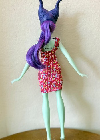 Beden Monster High Pastel Renkli Bebek