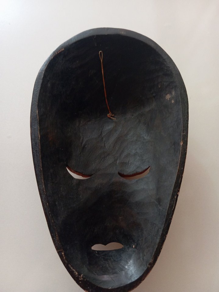 Kırmızı Desenli Ahşap Mask - Görsel 4