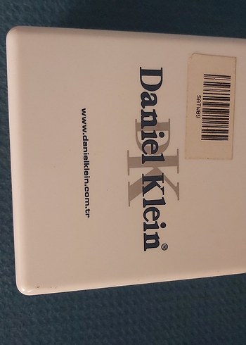 Daniel Klein saat kutusu