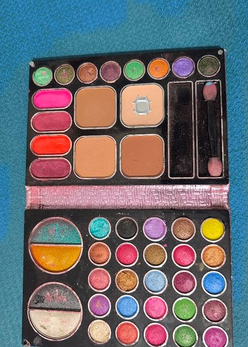 Mıknatıs Kapaklı göz farı seti /rengarenk far paleti - Görsel 2