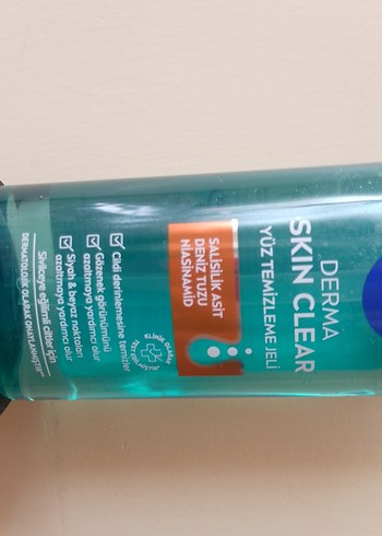 Nivea Derma Skin Clear Yüz Temizleme Jeli - Görsel 3
