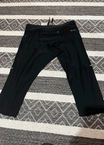 Nike Siyah Nike Sporcu Midi Tayt