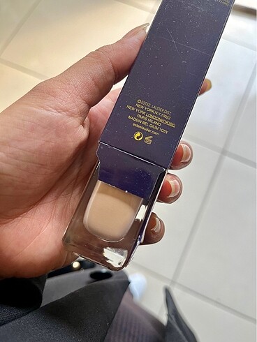 Beden ESTEE LAUDER FONDOTEN