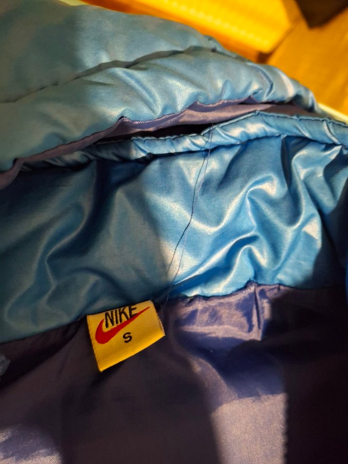 Mavi Siyah Kapitone Spor Yelek - Görsel 4