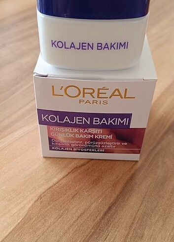 50 ML orjinal dir bu fiyata yok. L'ORÉAL Paris kırışıklık önleyi