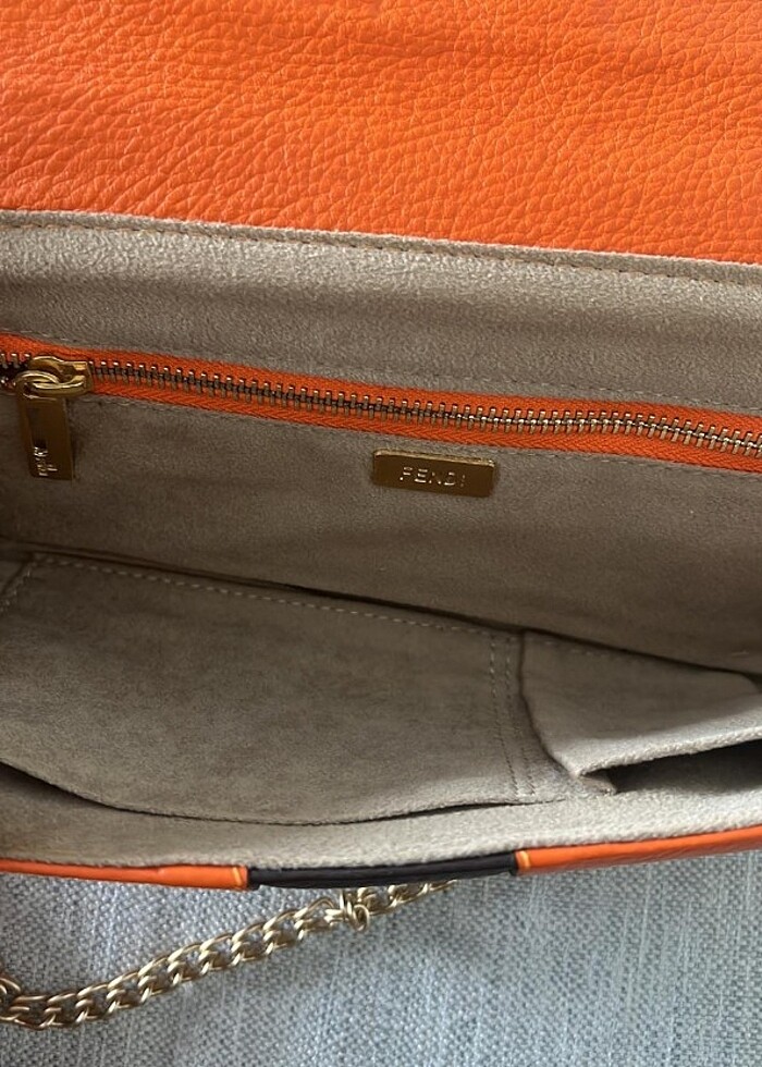 FENDİ Çanta İNDİRİME GİRDİ - Görsel 4