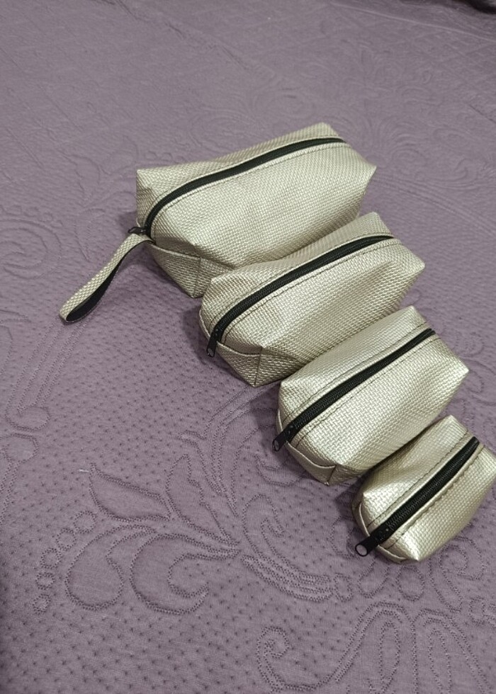 4'lü MAKYAJ ÇANTASI - Görsel 2