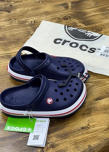 CROCS TERLİK 