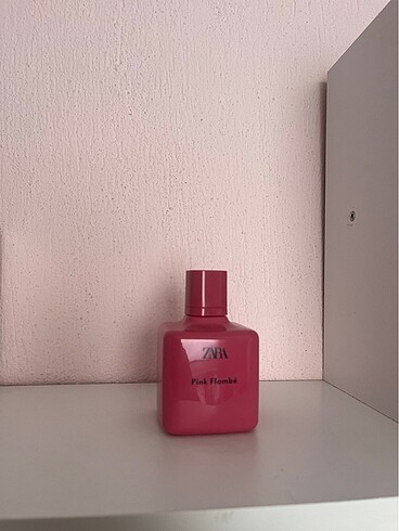 ZARA PİNK FLAMBE PARFÜM ŞİŞESİ