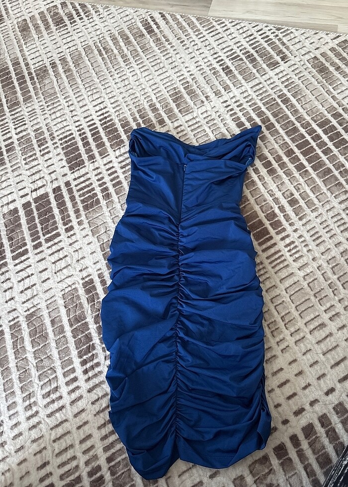 Kısa elbise - Görsel 4