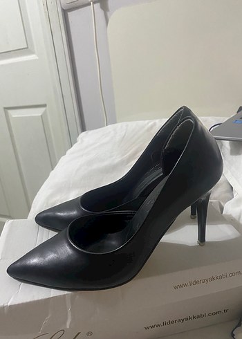 Diğer Kadın Siyah Stiletto Topuklu Ayakkabı