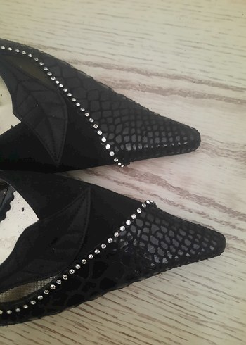 Siyah Yılan Desenli Pilili Stiletto Kadın Ayakkabı - Görsel 2