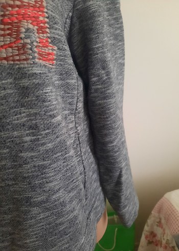 Gri Nakışlı Fermuarlı Kadın Sweatshirt - Görsel 7