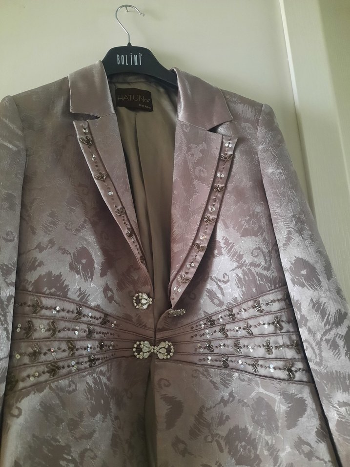 Nakışlı Gri  kısa Ceket - Görsel 3