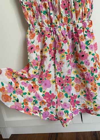 Çiçek Desenli İnce Askılı Mini Elbise tulum - Görsel 3