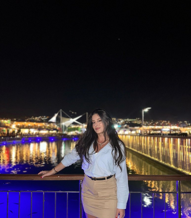 Bej Cep Detaylı Mini Etek - Görsel 2