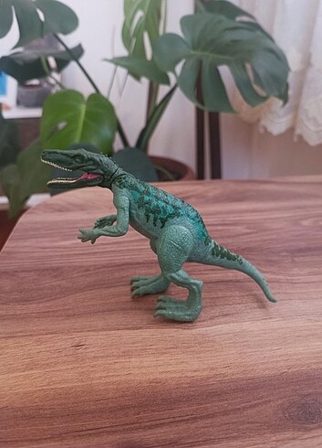  Oyuncak Jurassic world