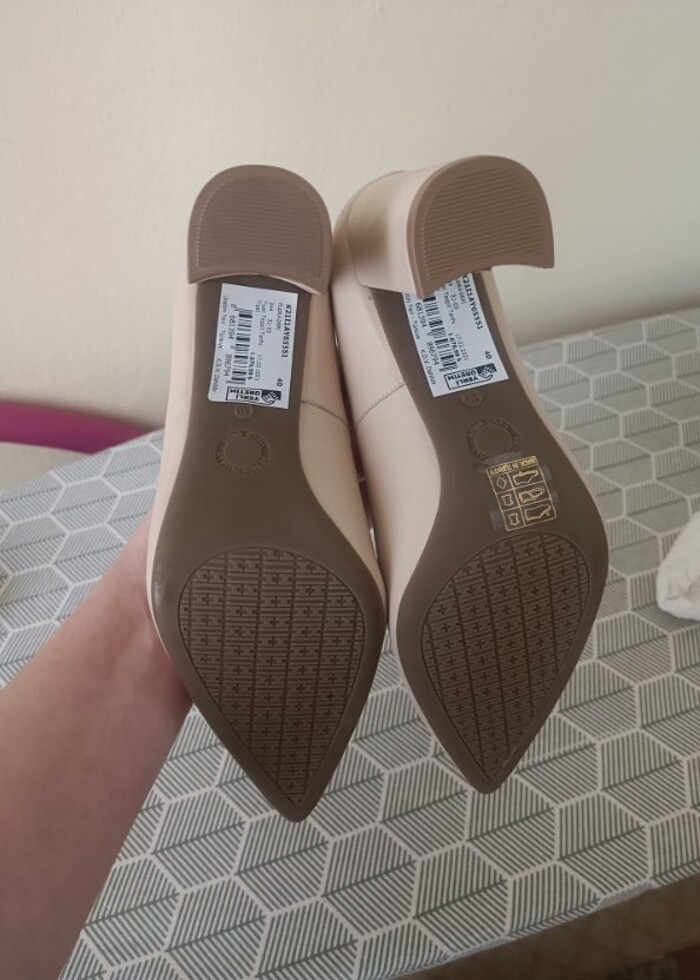 Topuklu ayakkabı - Görsel 3