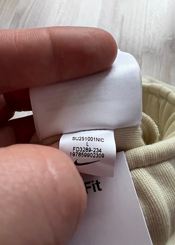 Nike Bej Bağcıklı Erkek Çocuk Şort - Görsel 8