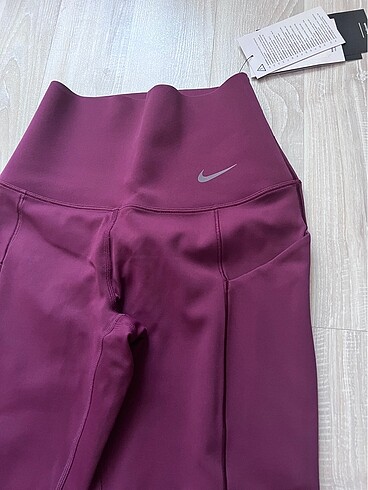 Nike Nike Tayt