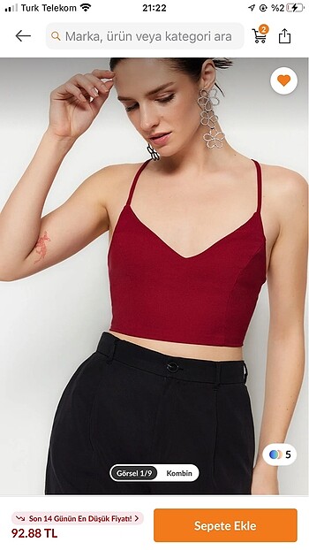 Trendyolmilla sırt dekolteli crop